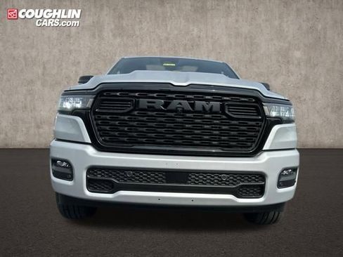 New 2026 RAM 1500 4x4 Crew Cab image 2