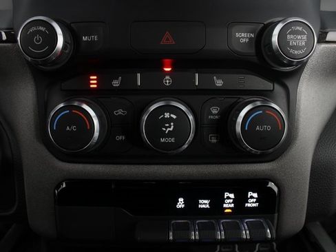 Used 2022 RAM 1500 Big Horn image 6