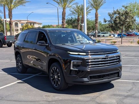 New 2026 Chevrolet Traverse LT w/ Sun and Wheel Package image 7