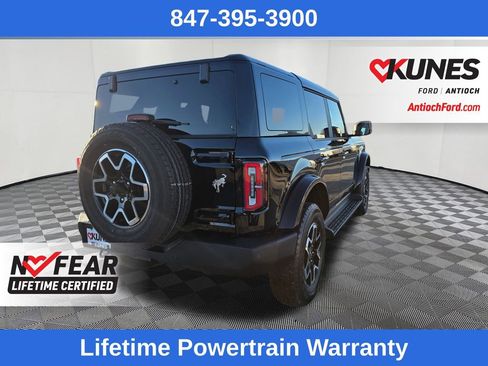 Used 2025 Ford Bronco Outer Banks image 7