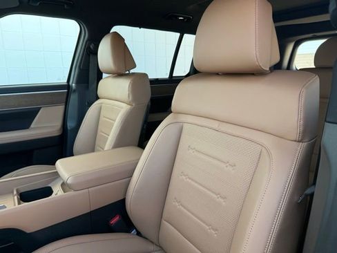New 2026 Hyundai Santa Fe Limited AWD/4WD image 5