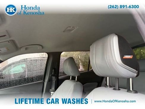 Used 2024 Nissan Kicks SR w/ SR Premium Package FWD image 7