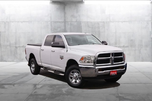 Used 2016 RAM 2500 SLT AWD/4WD image 2