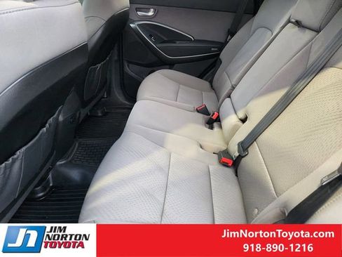 Used 2018 Hyundai Santa Fe Sport w/ 2.4L Value Package 02 image 31