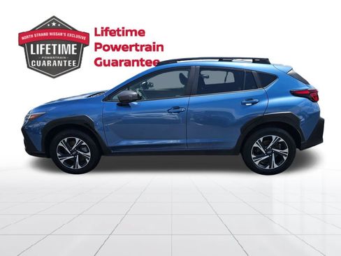 Used 2024 Subaru Crosstrek 2.0i Premium AWD/4WD image 2