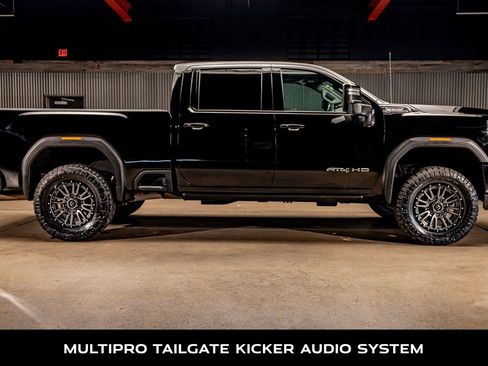 Used 2022 GMC Sierra 2500 AT4 w/ AT4 Premium Plus Package image 10