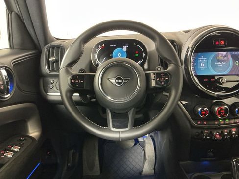 Certified 2023 MINI Cooper Countryman S w/ Signature Upholstery Package image 17