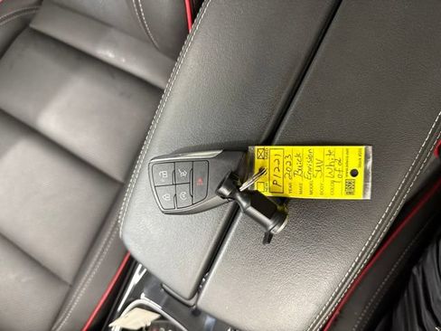 Used 2023 Buick Envision Essence w/ Sport Touring Package AWD/4WD image 31