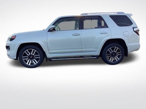 Used 2023 Toyota 4Runner Limited AWD/4WD image 8