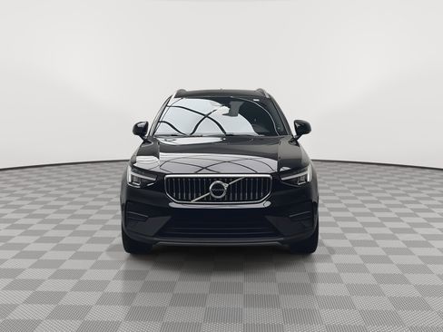Used 2025 Volvo XC40 B5 Core image 34