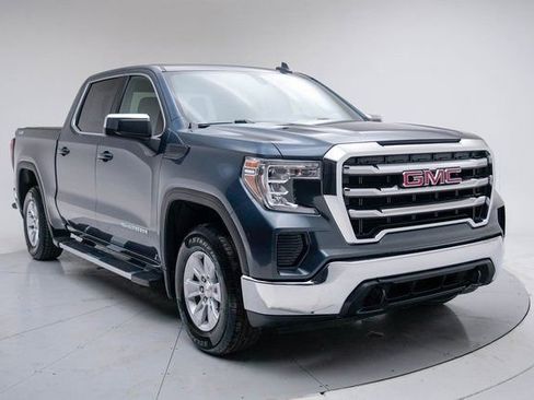 Used 2022 GMC Sierra 1500 SLE image 10
