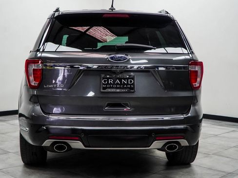 Used 2018 Ford Explorer Limited w/ Ford Safe & Smart Package image 9