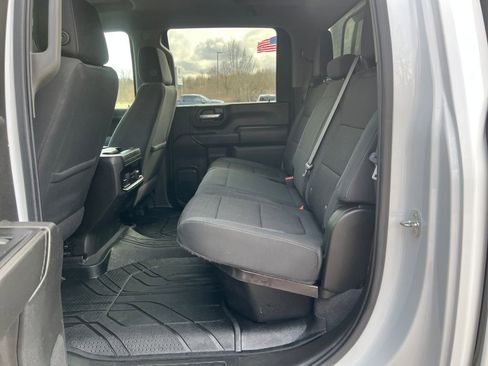 Used 2022 Chevrolet Silverado 2500 LT w/ Convenience Package image 22