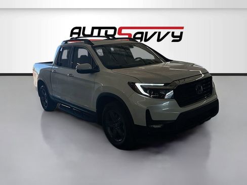 Used 2023 Honda Ridgeline RTL-E image 1