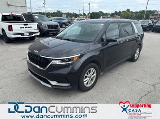 Used 2023 Kia Carnival LX FWD video 1