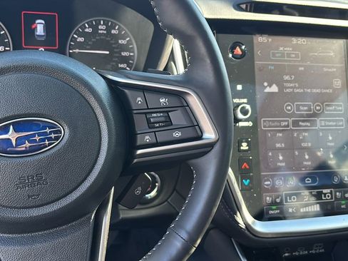 Used 2025 Subaru Outback Touring w/ Popular Package #2 image 18