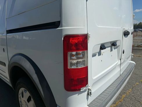 Used 2012 Ford Transit Connect XLT image 12