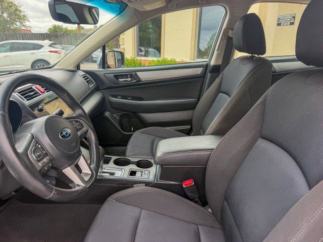 Used 2017 Subaru Legacy 2.5i Premium AWD/4WD image 5