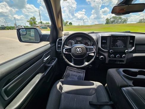 Used 2019 RAM 1500 Big Horn RWD image 13