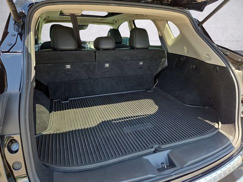 Used 2019 Nissan Murano SL w/ SL Technology Package FWD image 9