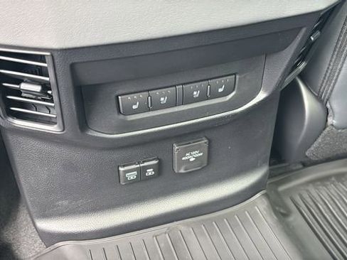 New 2026 Toyota Tundra Platinum AWD/4WD image 10