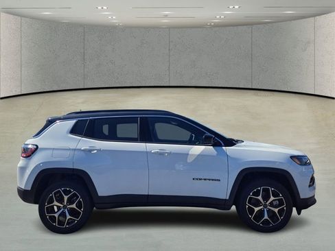 New 2026 Jeep Compass Limited image 3