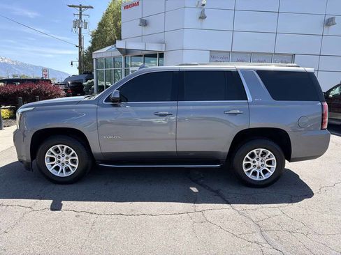 Used 2019 GMC Yukon SLT AWD/4WD image 2