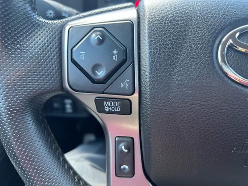 Certified 2022 Toyota Tacoma SR5 w/ Trail Edition AWD/4WD image 15