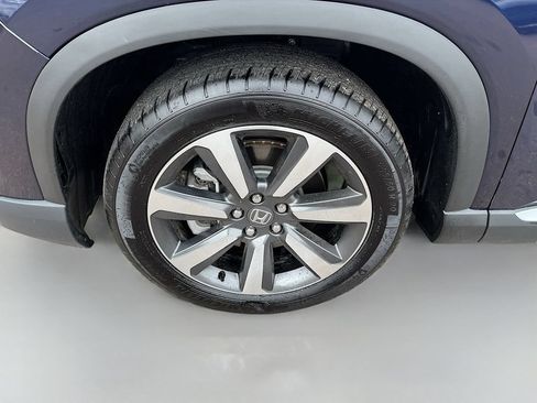 Used 2025 Honda Pilot Touring image 33