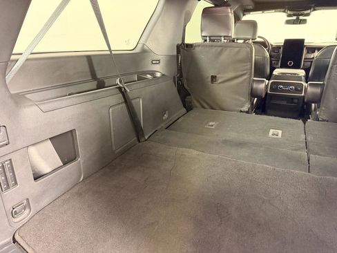 Used 2022 Ford Expedition Max Limited image 7