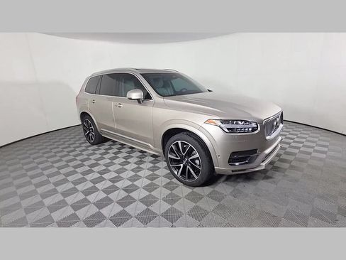 Used 2023 Volvo XC90 B6 Plus w/ Protection Package Premier AWD/4WD image 34