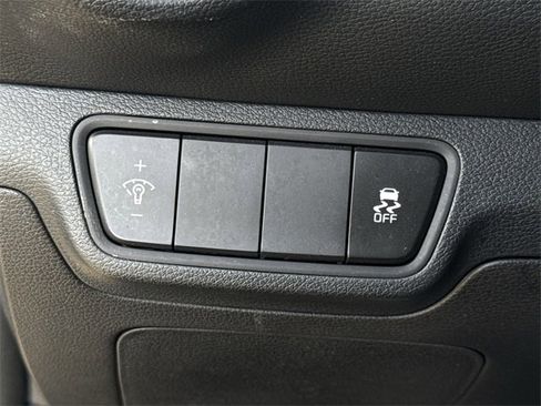 Used 2024 Kia Forte LXS image 20