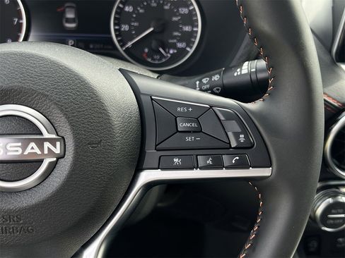 Certified 2025 Nissan Sentra SR image 12