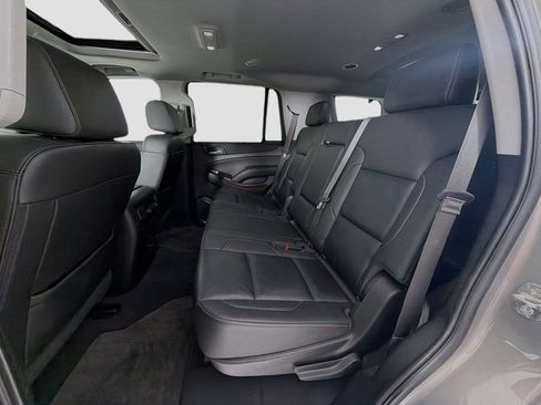 Used 2019 GMC Yukon SLT w/ HD Trailering Package AWD/4WD image 27