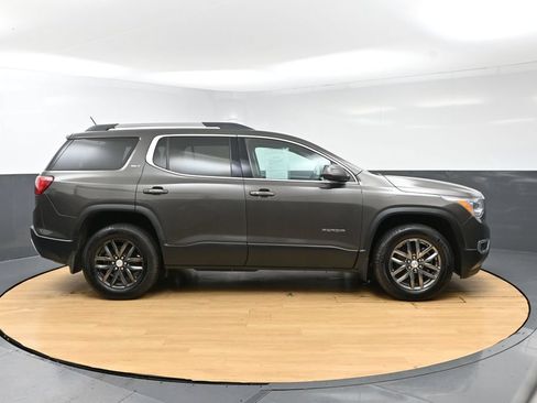 Used 2019 GMC Acadia SLT FWD image 4