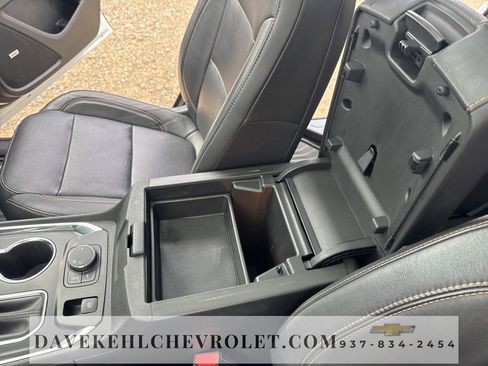 Used 2020 Chevrolet Traverse Premier w/ Redline Edition image 28