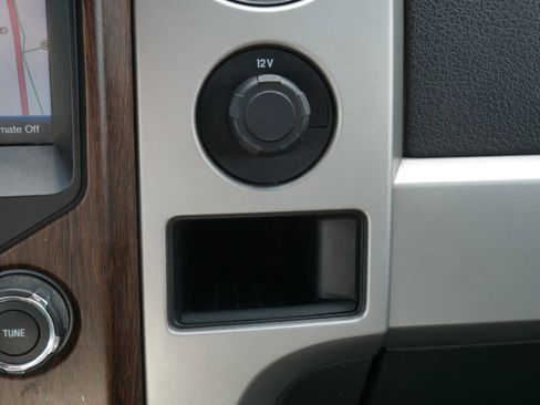 Used 2014 Ford F150 Lariat w/ Lariat Chrome Package AWD/4WD image 26