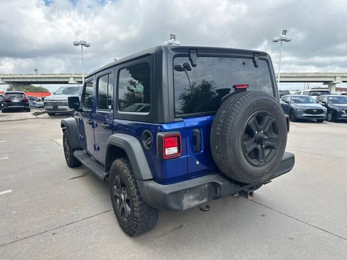Used 2018 Jeep Wrangler Unlimited Sport S AWD/4WD image 7