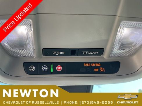 Used 2020 Chevrolet Malibu LT FWD image 14