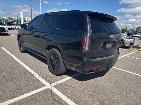 Used 2023 Cadillac Escalade Sport w/ LPO, ONYX Package image 6