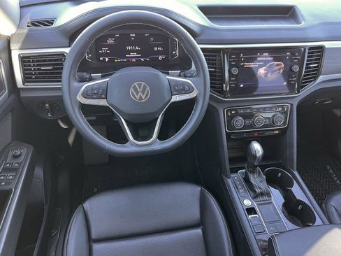 Used 2022 Volkswagen Atlas SE image 10