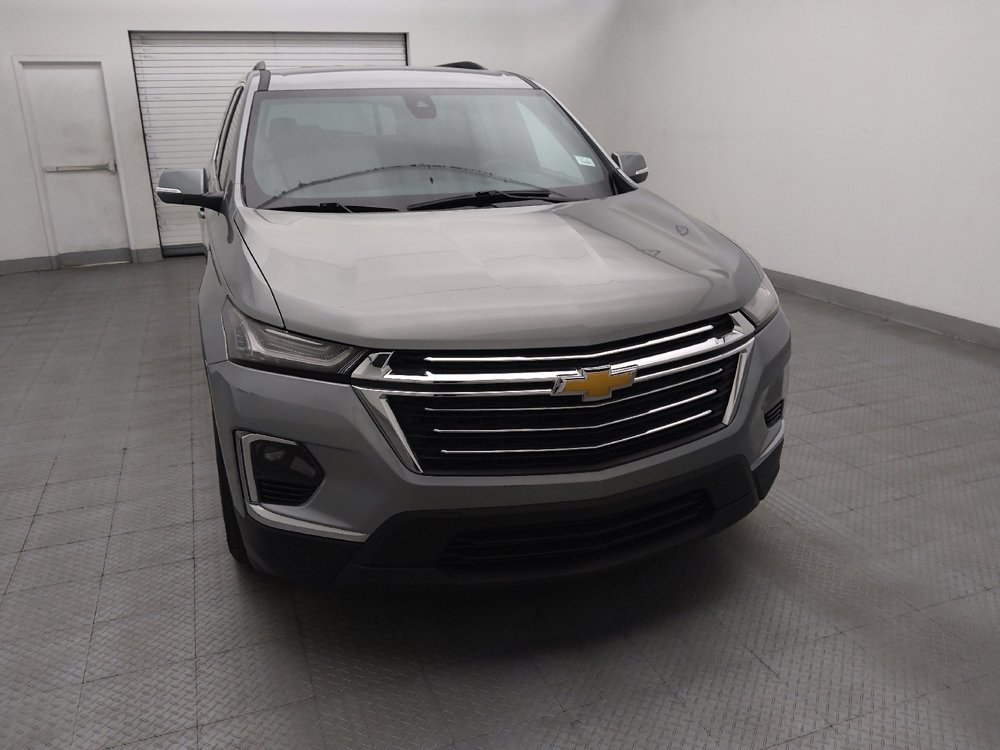 Used 2023 Chevrolet Traverse LT FWD image 14