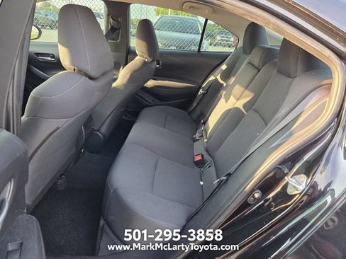 Used 2020 Toyota Corolla LE FWD image 7