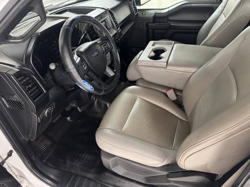 Used 2016 Ford F150 XL w/ Equipment Group 101A Mid RWD image 44