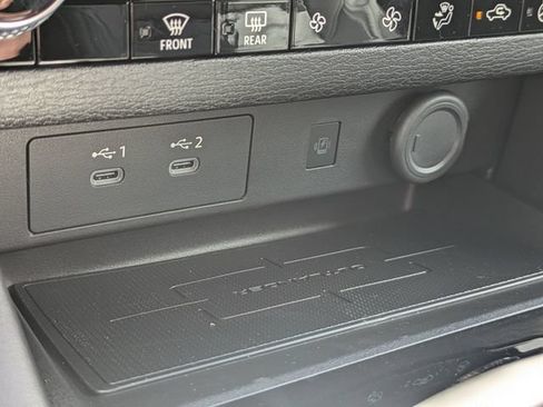 New 2026 Mitsubishi Outlander LE FWD image 23
