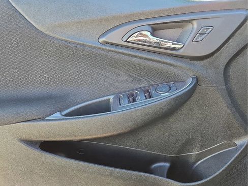 Used 2023 Chevrolet Malibu LT image 21