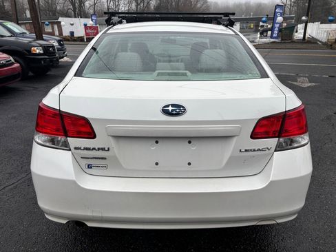Used 2013 Subaru Legacy 2.5i image 6