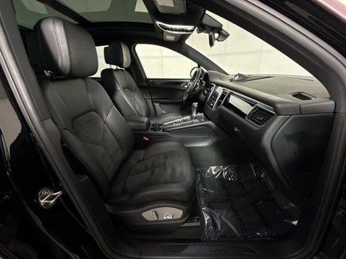 Used 2018 Porsche Macan Sport Edition image 27