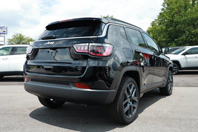 New 2026 Jeep Compass Latitude AWD/4WD image 6