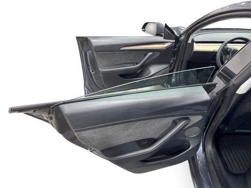 Certified 2023 Tesla Model 3 Standard Range RWD image 10